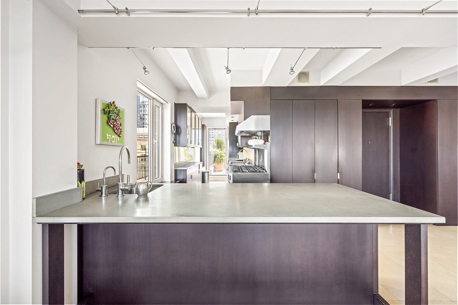 120 CENTRAL Park S PHE/W