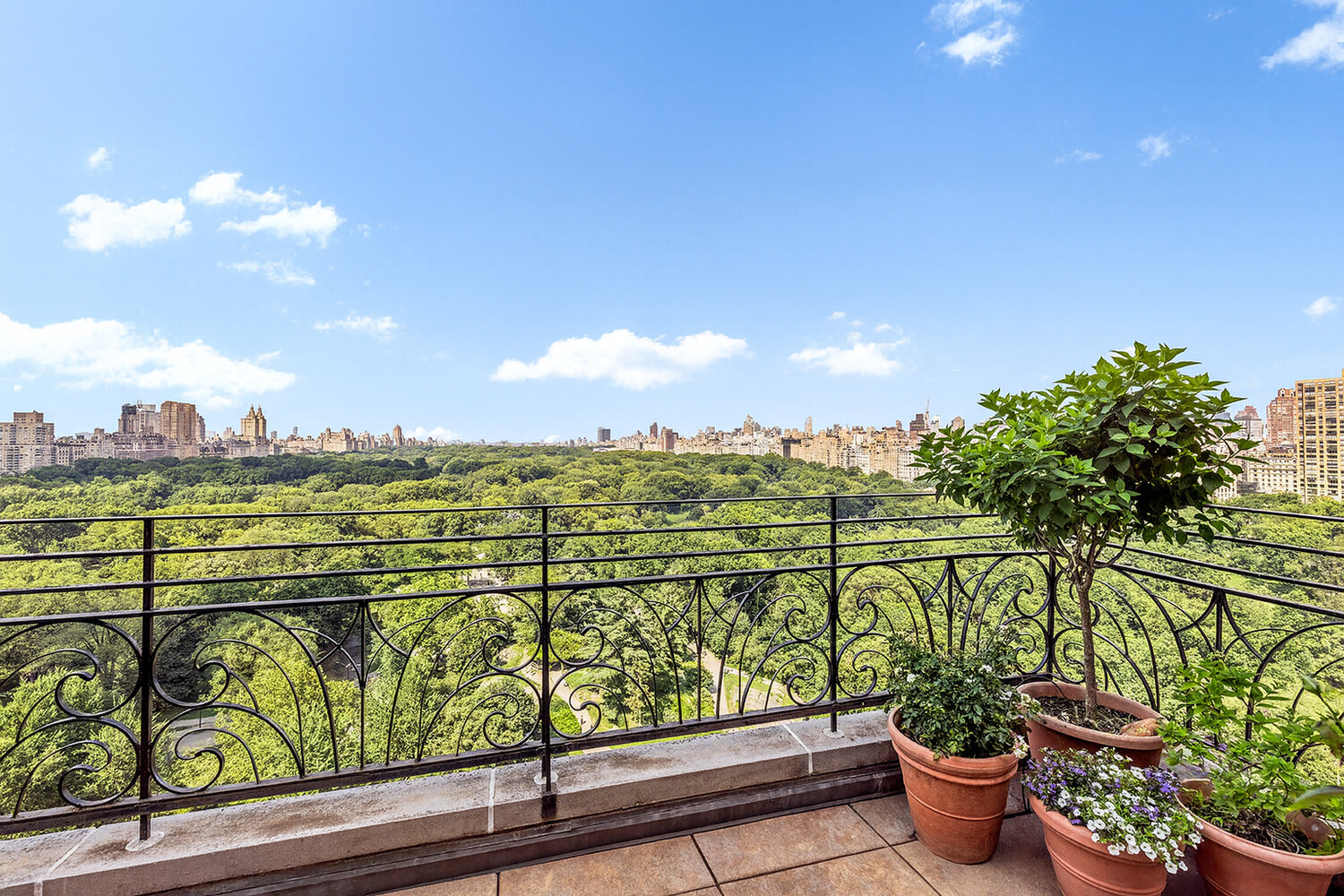 120 CENTRAL Park S PHE/W