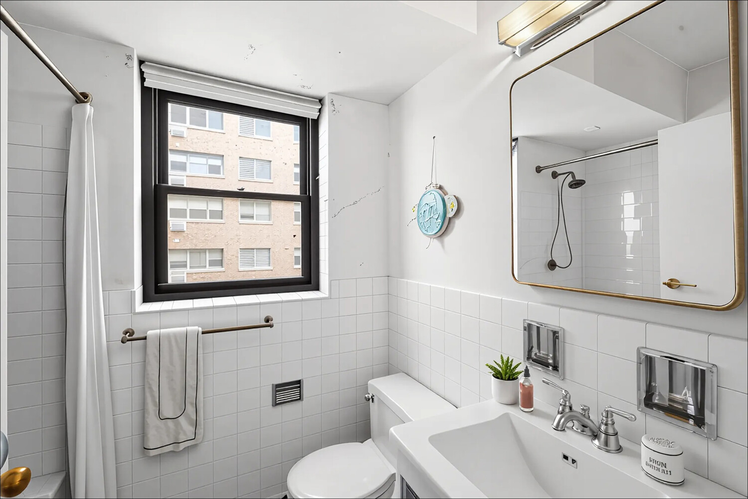 165 E 72ND Street 12J