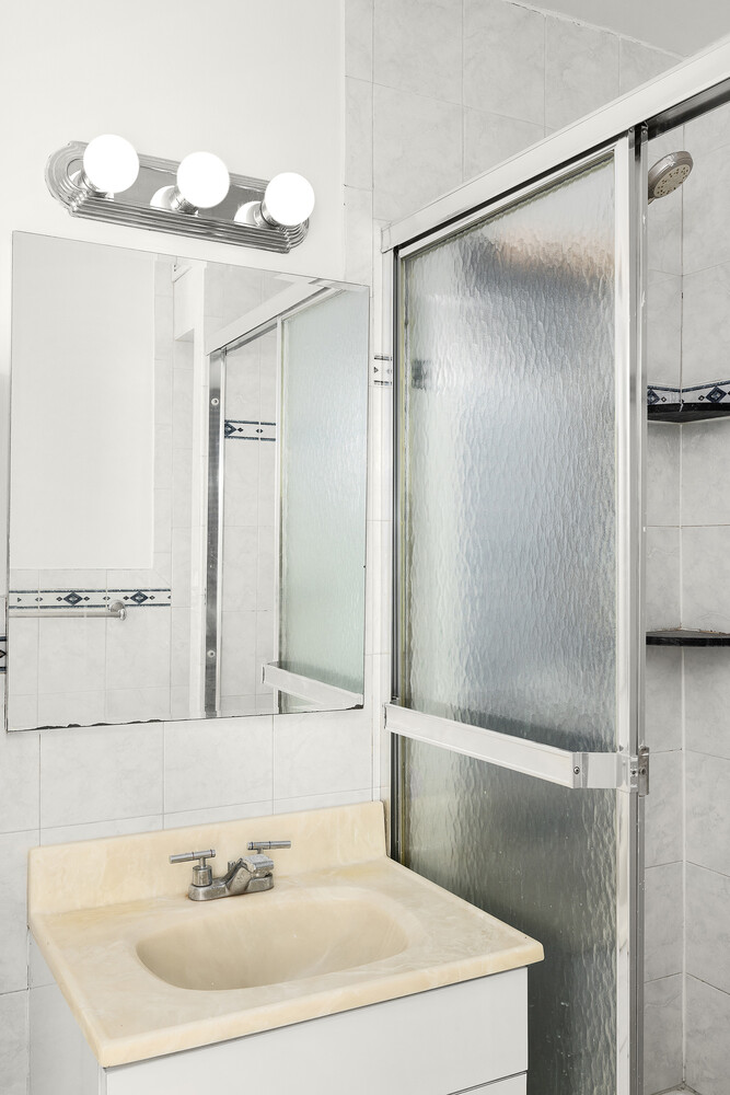 20 W 64TH Street 12A