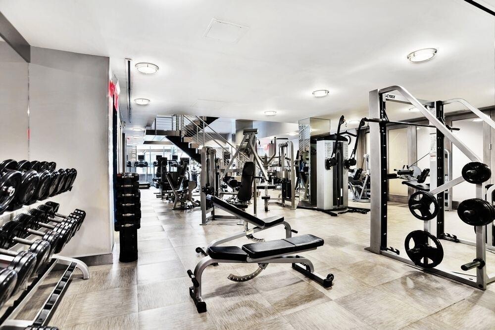 225 RECTOR Place 14K