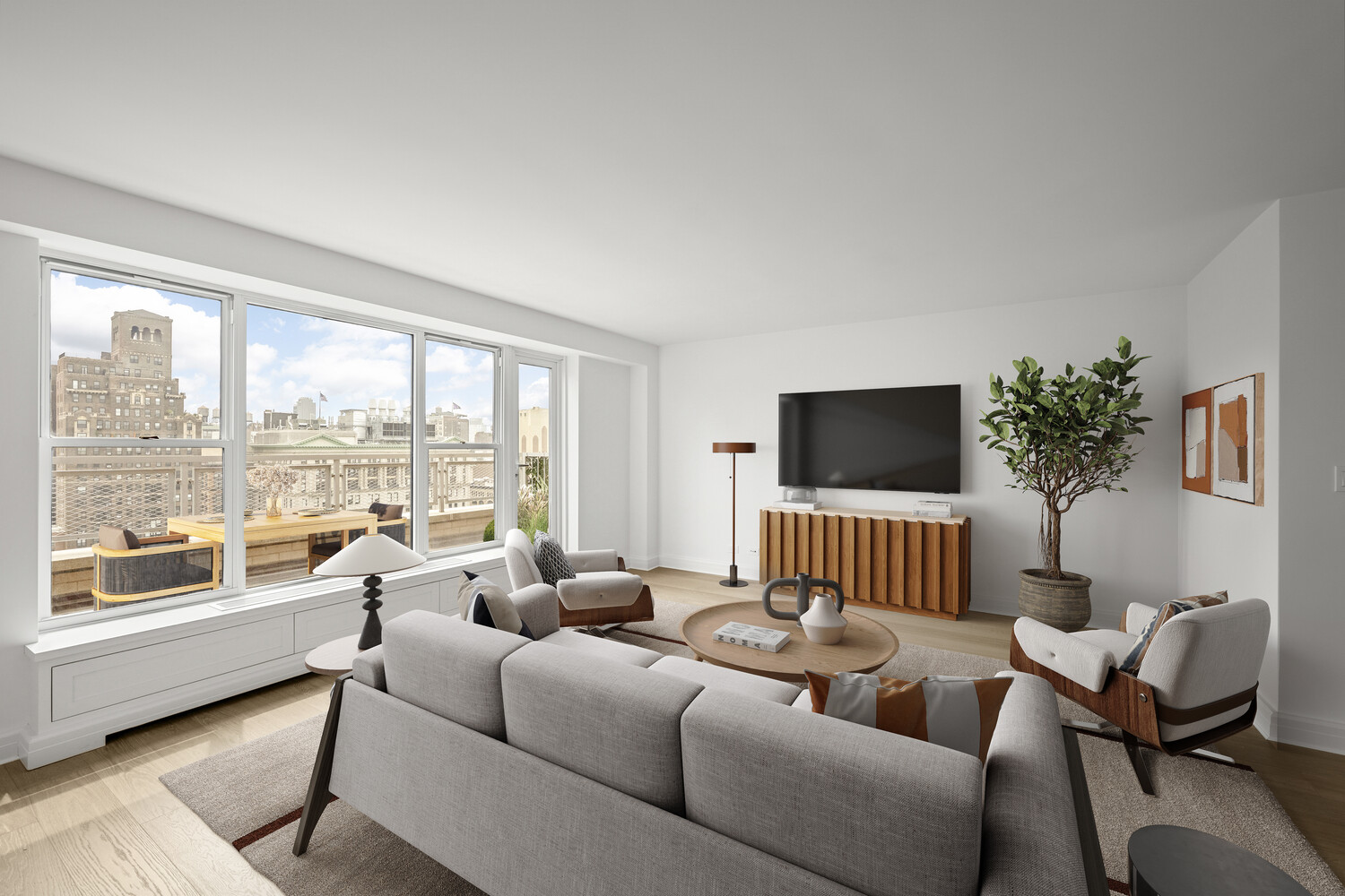 2 5TH Avenue 18C