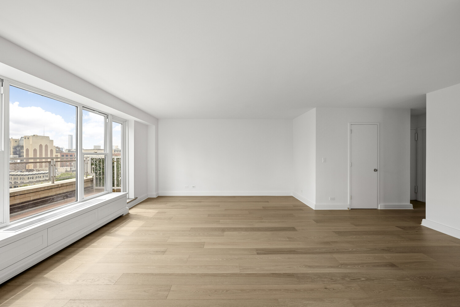 2 5TH Avenue 18C