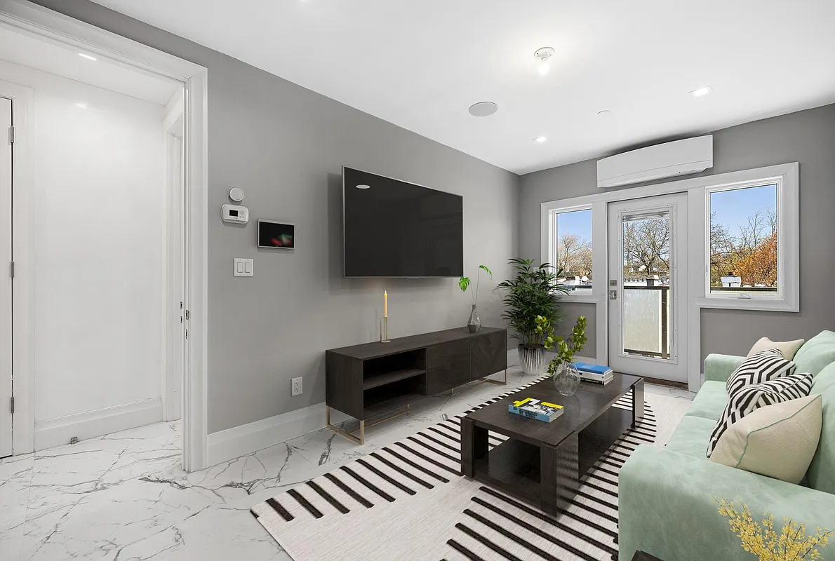 1333 E 14TH Street BLDG