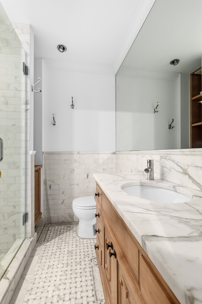 150 CENTRAL Park S 910