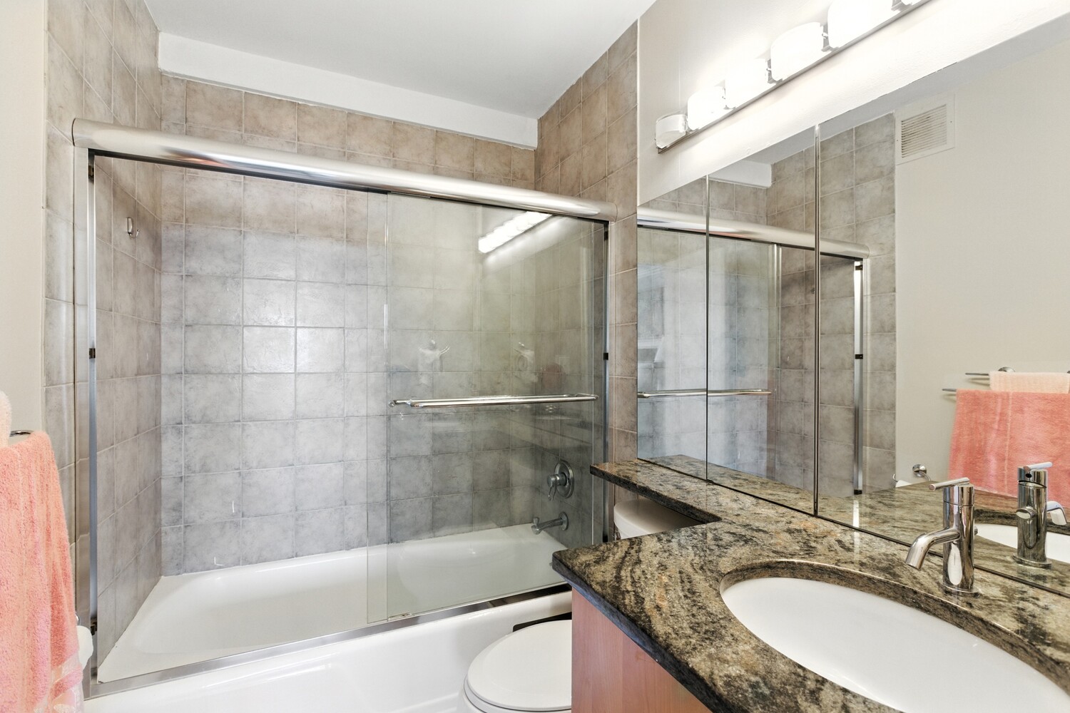 1725 YORK Avenue 33H