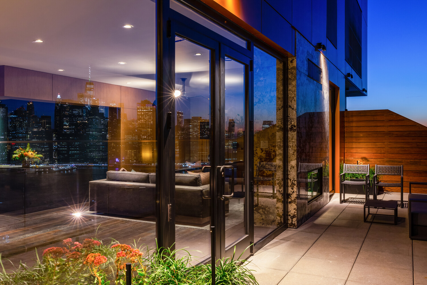 50 BRIDGE PARK Drive 23E