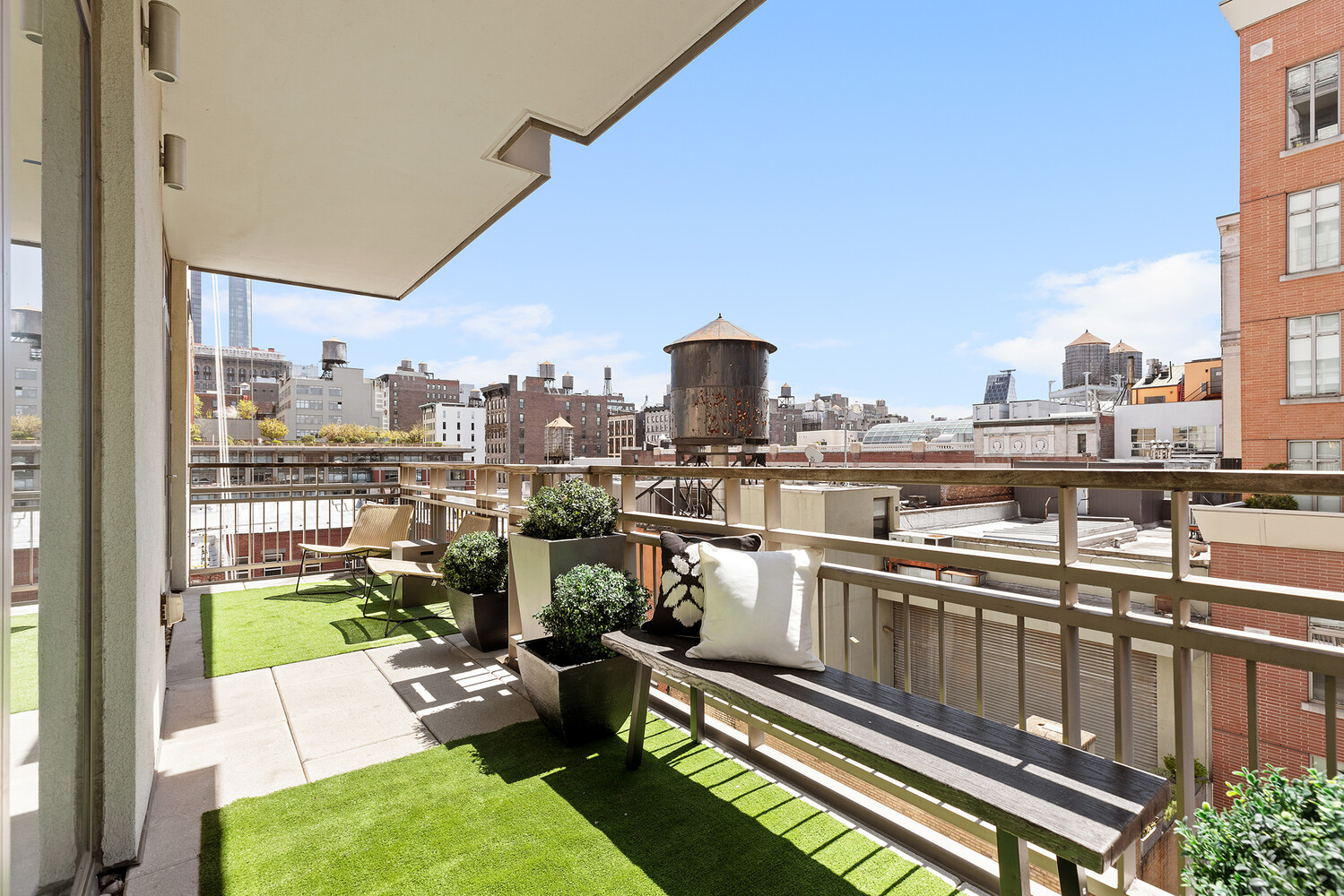 124 W 23RD Street 10B