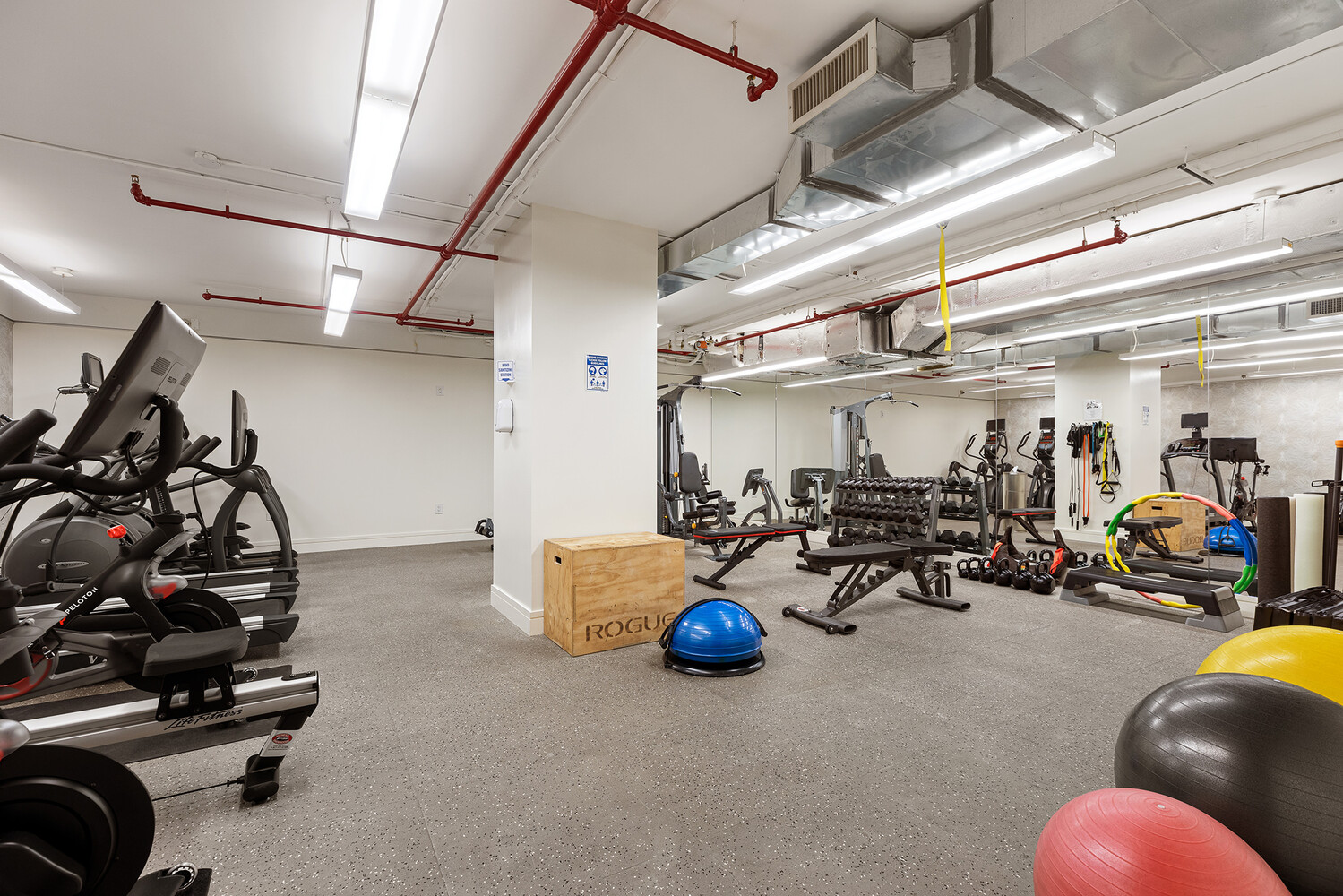 124 W 23RD Street 10B