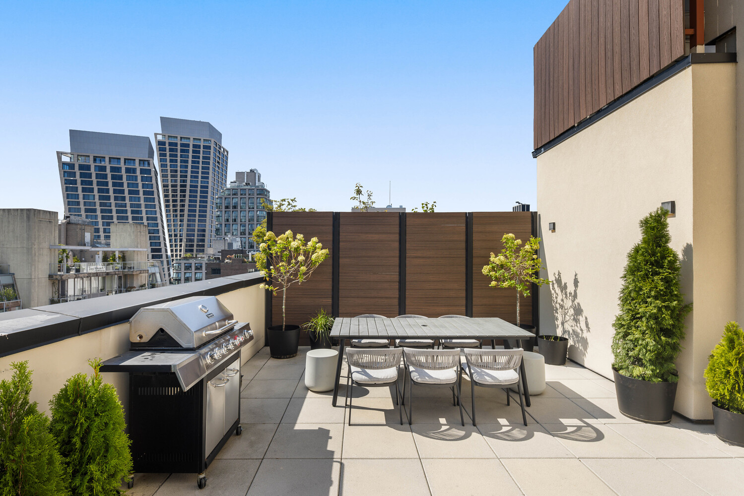 435 W 19TH Street 3D