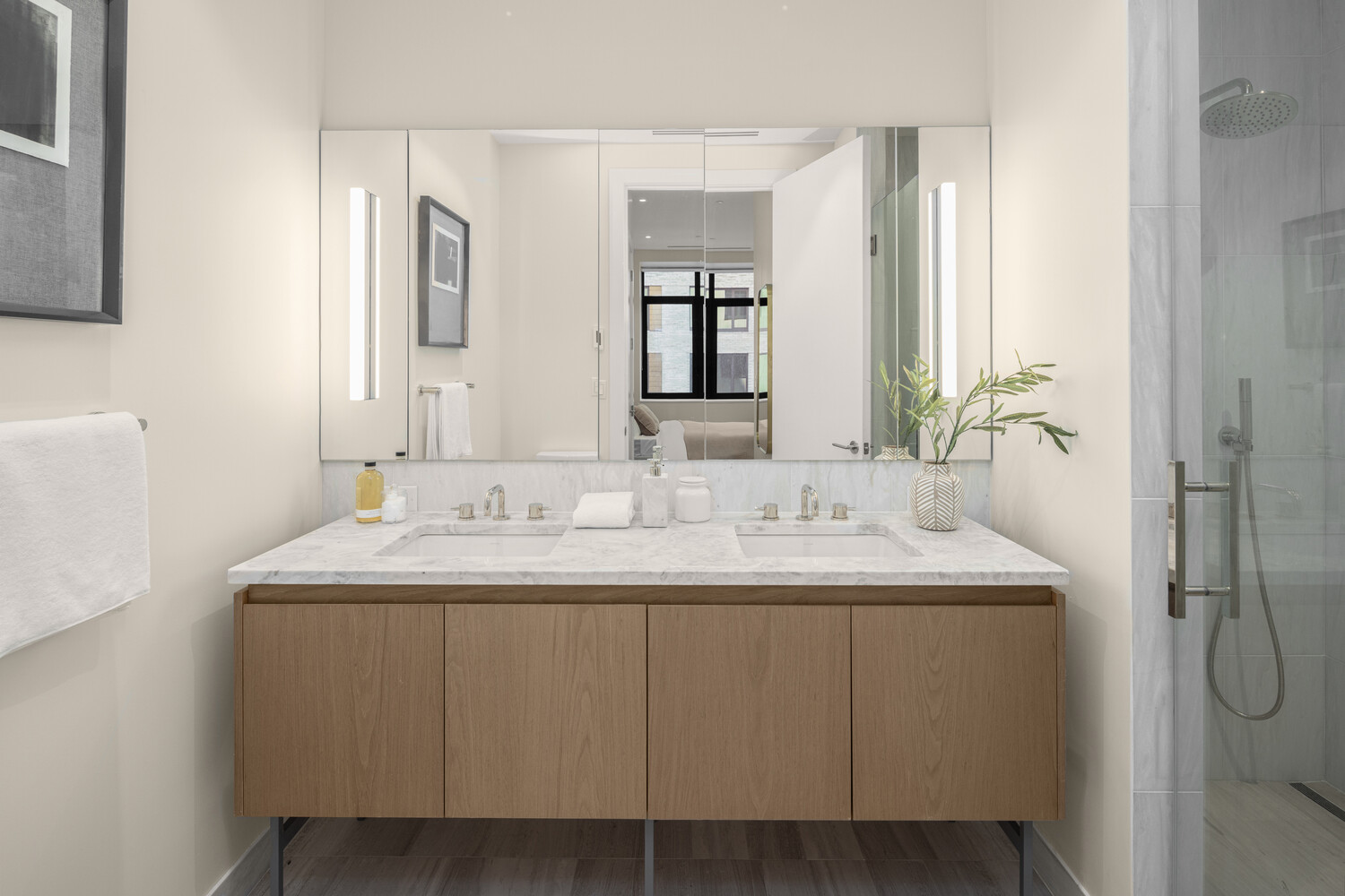 435 W 19TH Street 3D