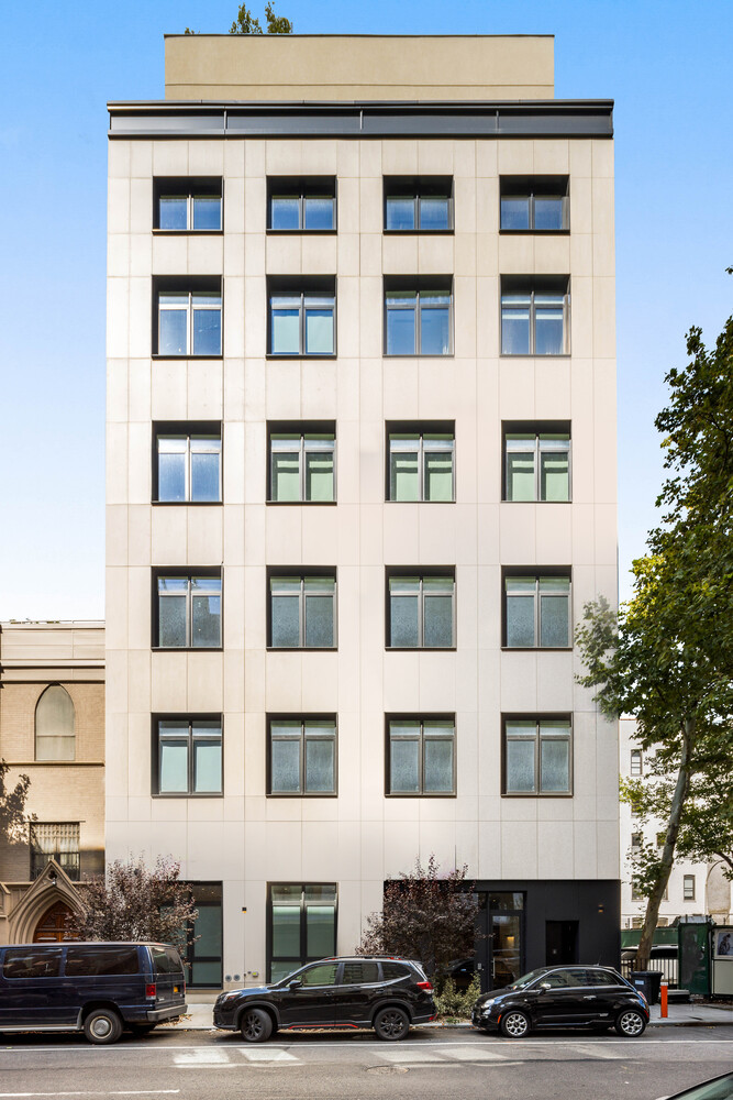 435 W 19TH Street 3C