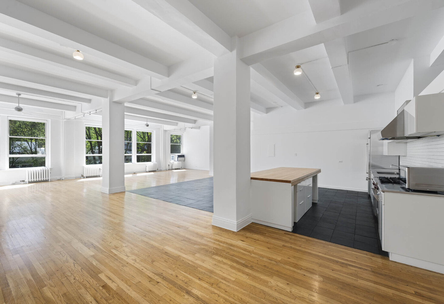 534 LAGUARDIA Place 2