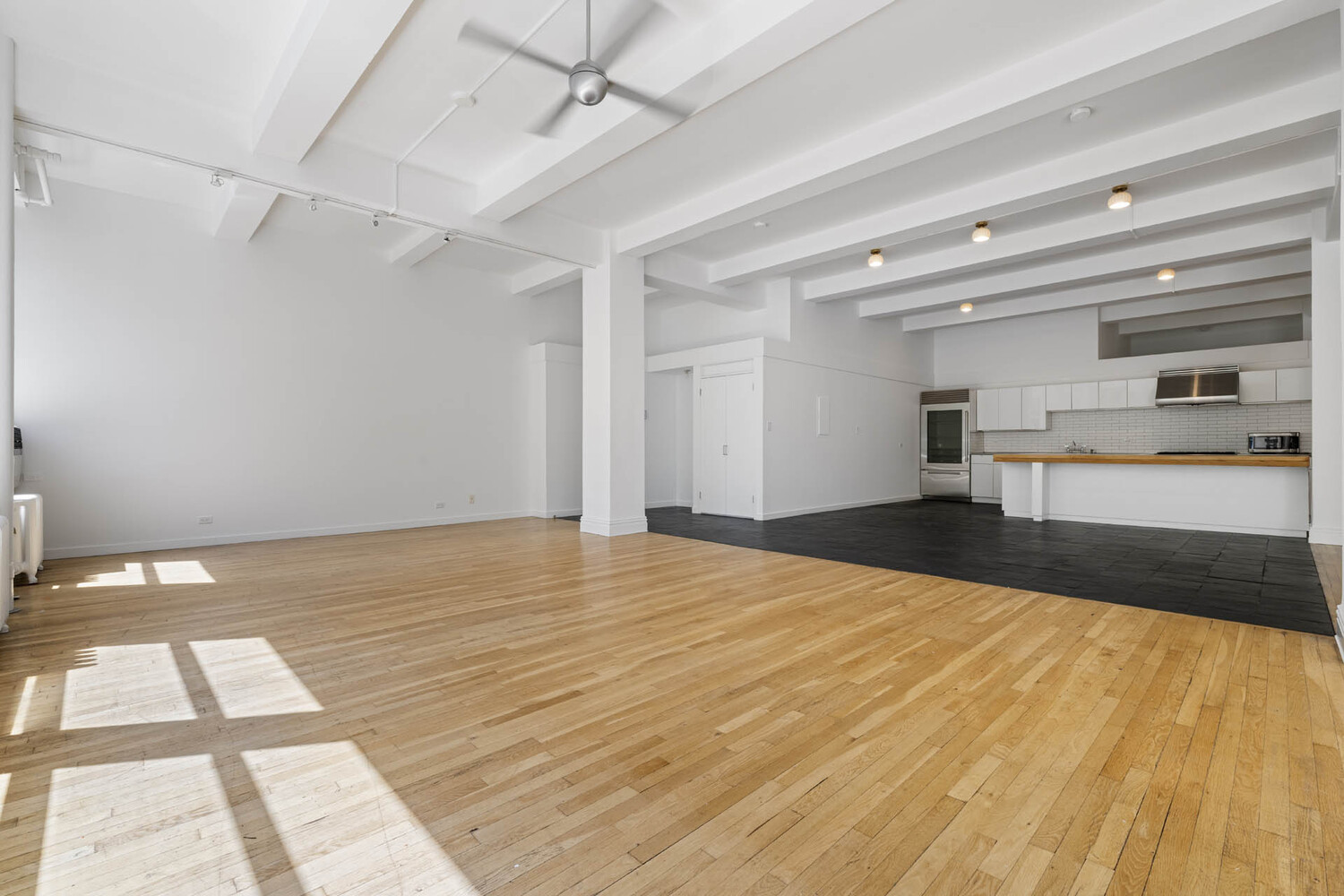 534 LAGUARDIA Place 2