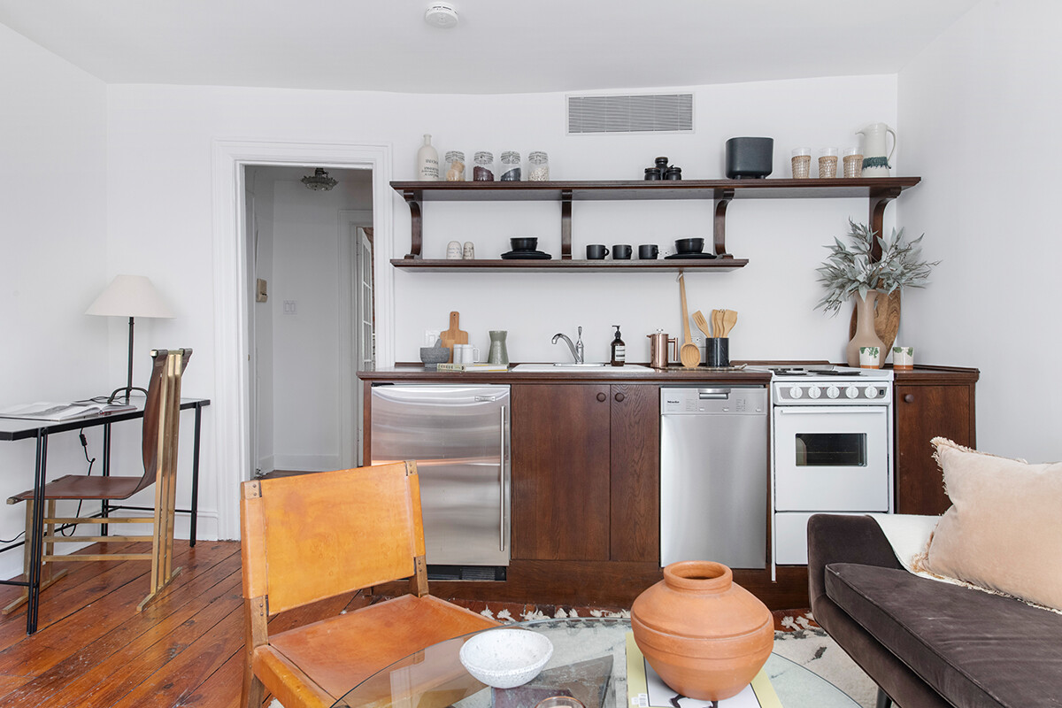 36 BETHUNE Street 2