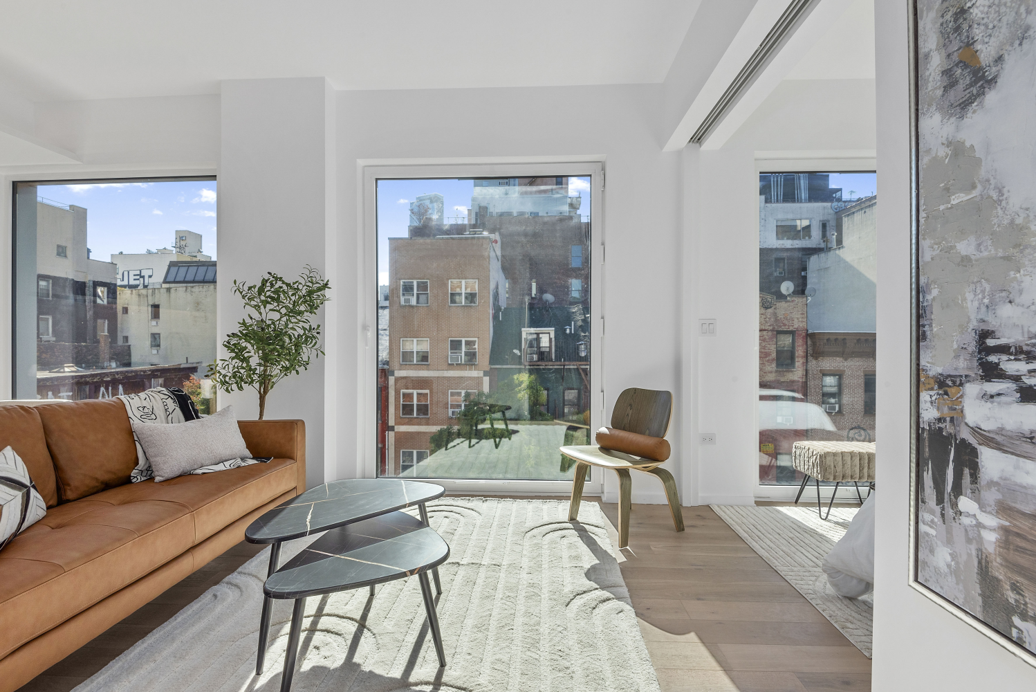 330 GRAND Street 4B
