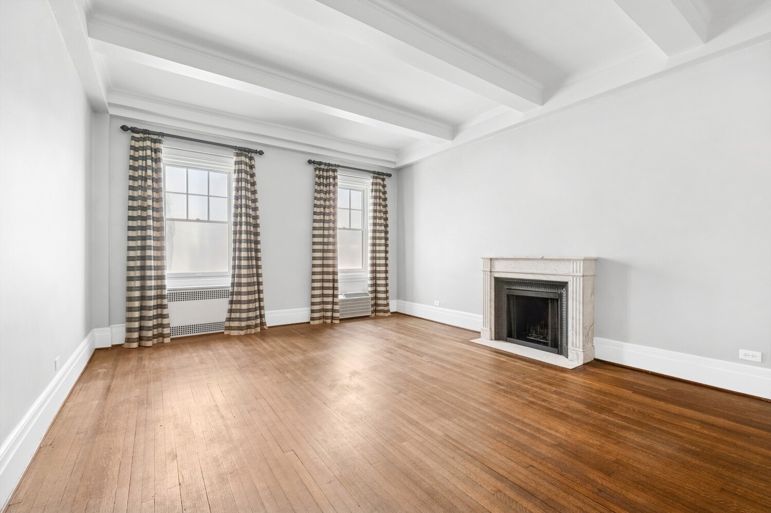 969 PARK Avenue 6C