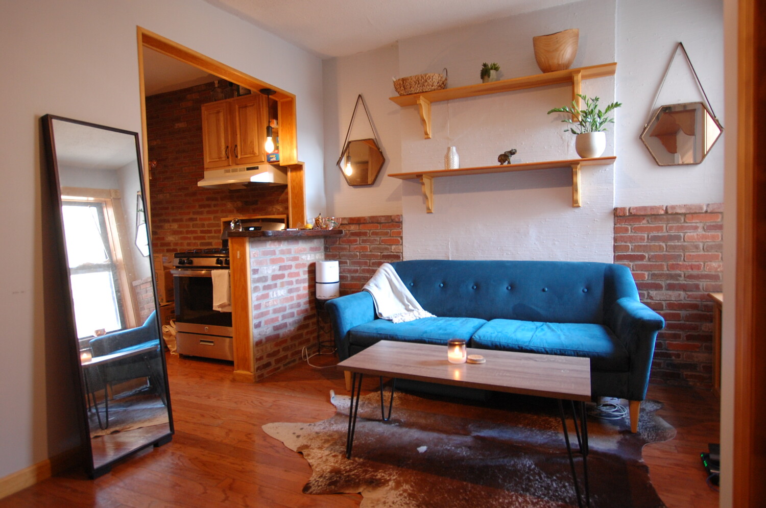 44 DOWNING Street 5C