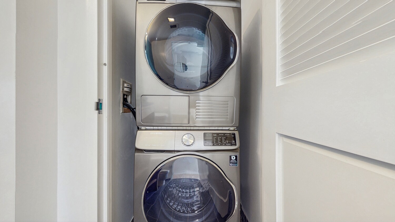 310 W 52ND Street UNIT17A