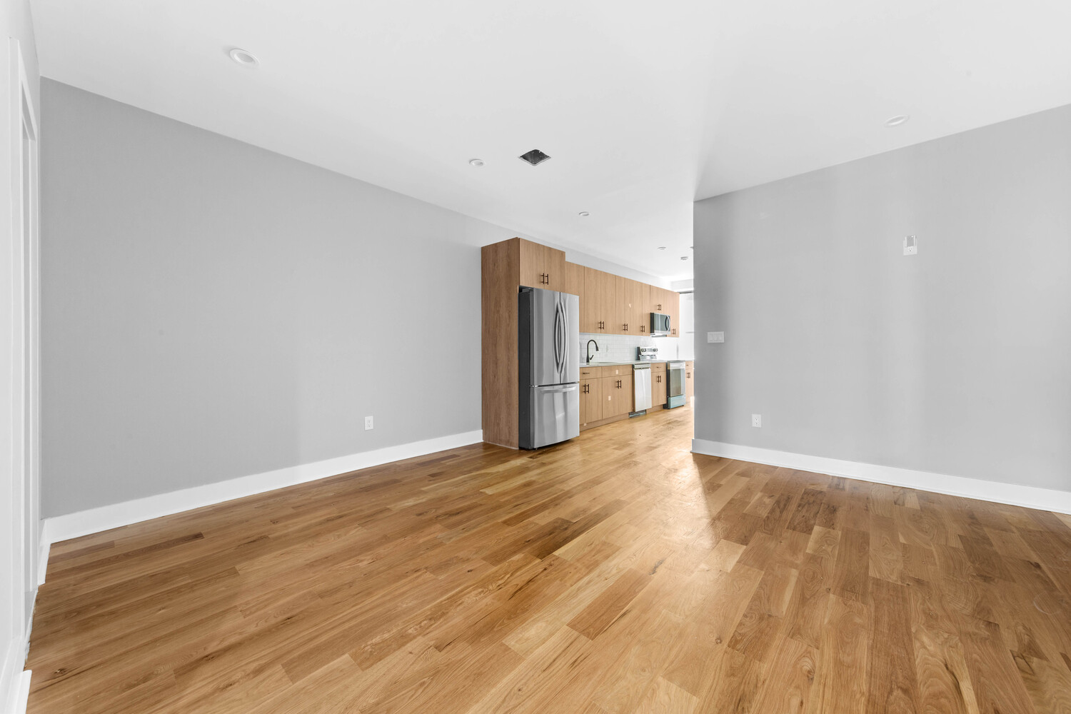 964 ST JOHNS Place 3