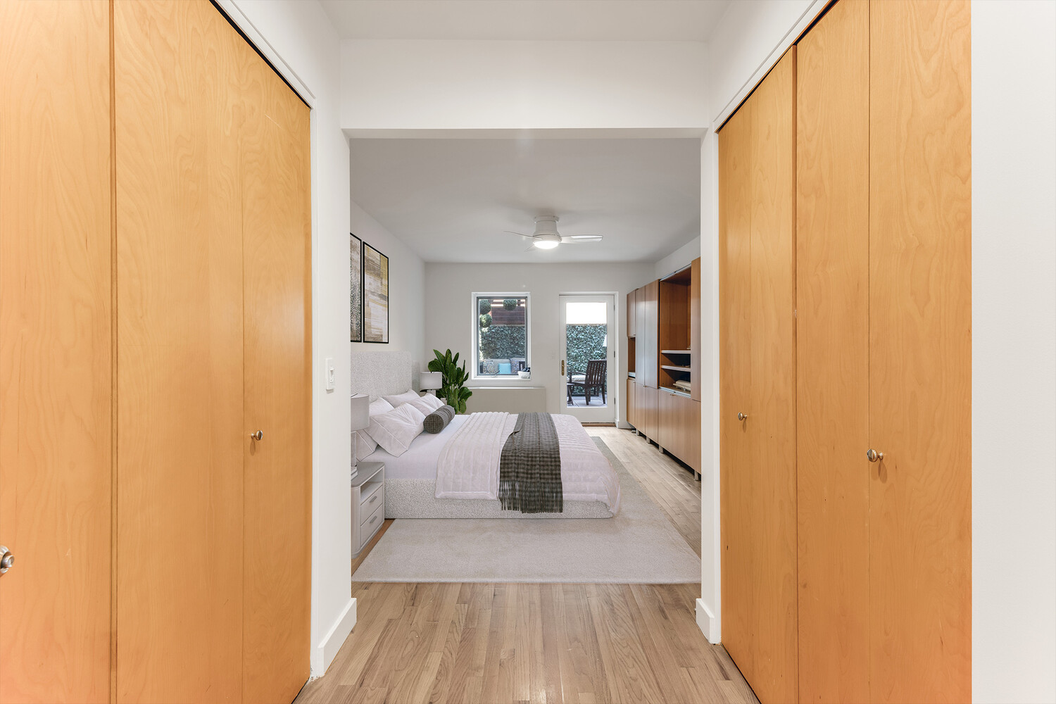 65 THOMPSON Street 2