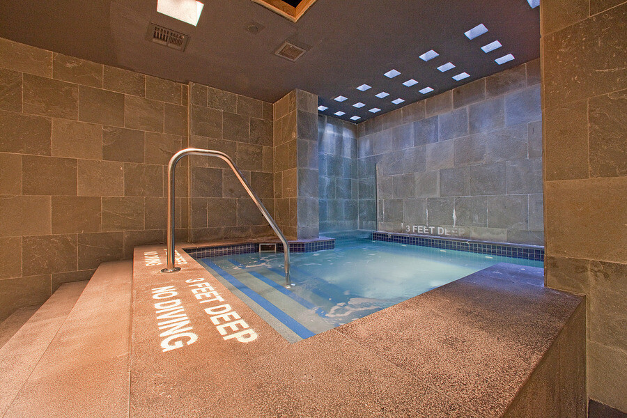 100 MASPETH Avenue PH7K