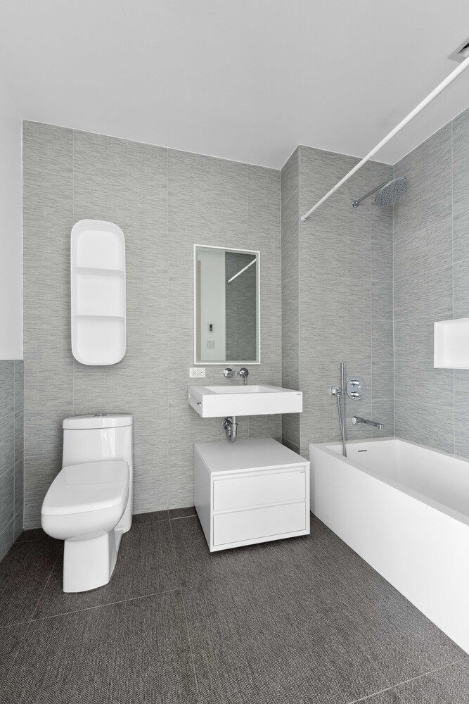 302 E 96TH Street PH4