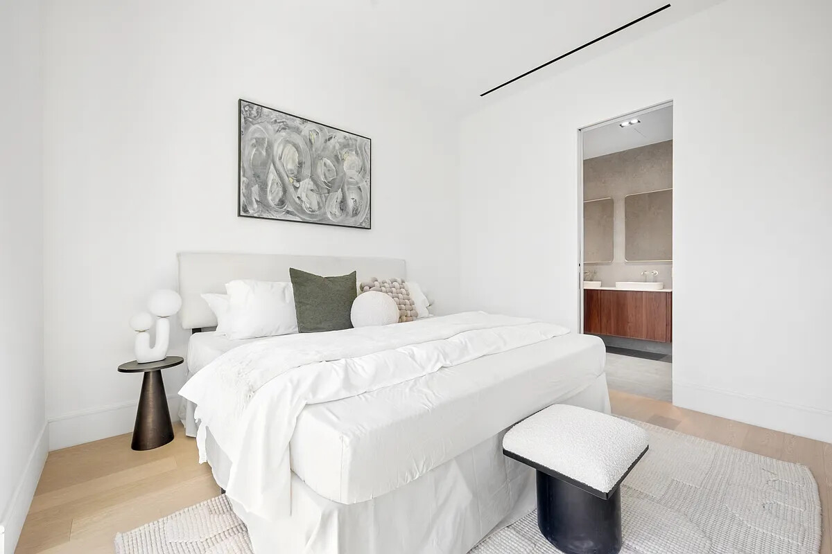 28 HERBERT Street 5A