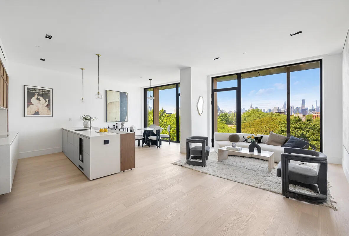 28 HERBERT Street 5A