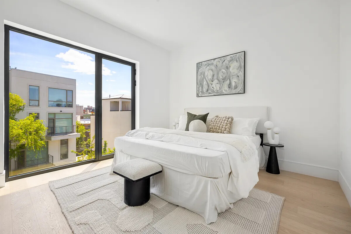 28 HERBERT Street 5A