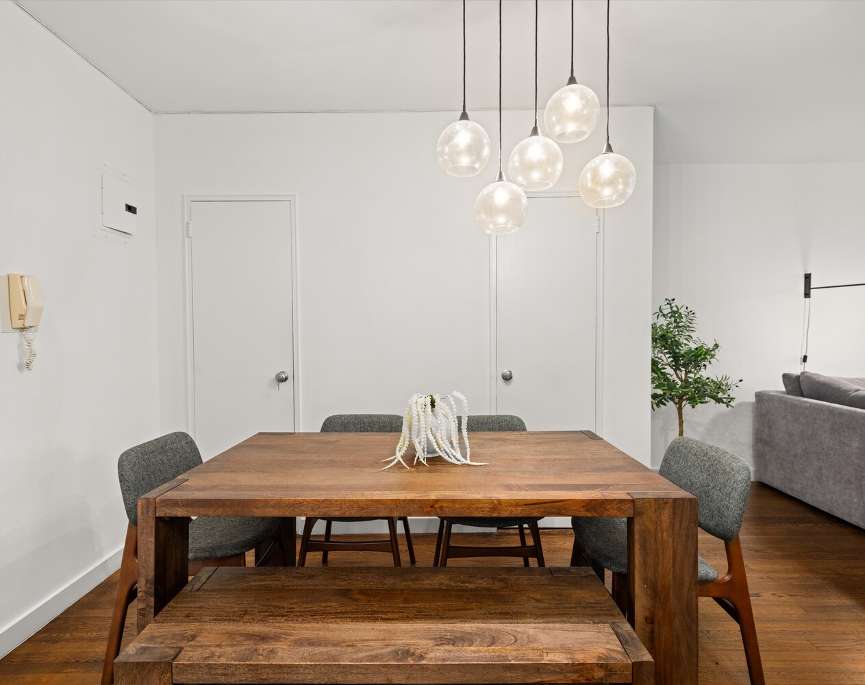 100 W 12TH Street 2D
