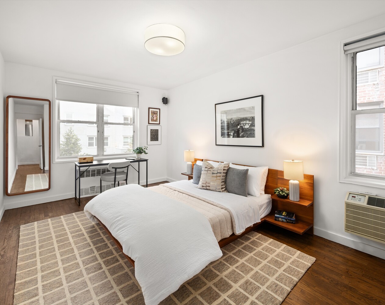 100 W 12TH Street 2D
