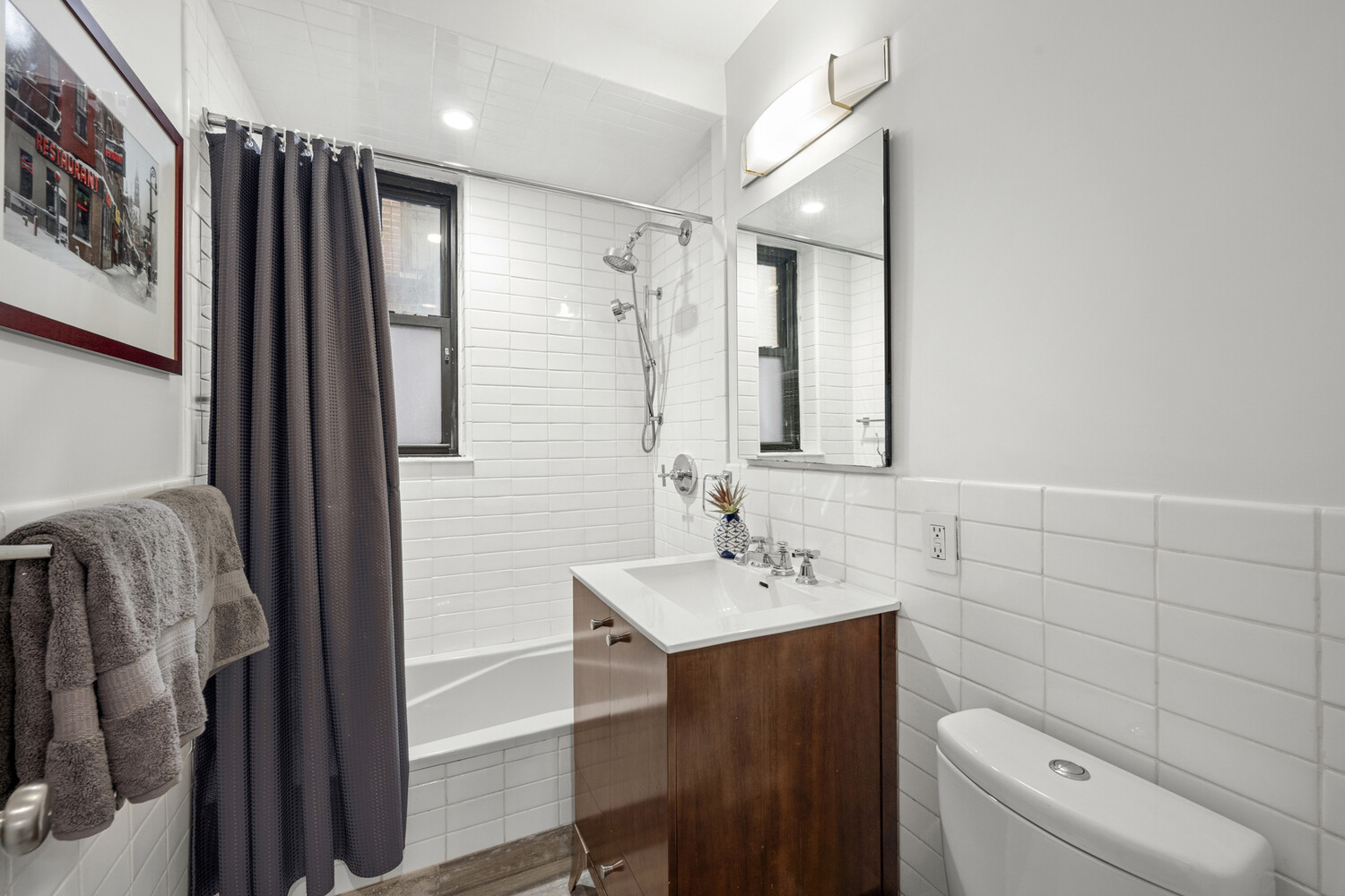 100 W 12TH Street 2D