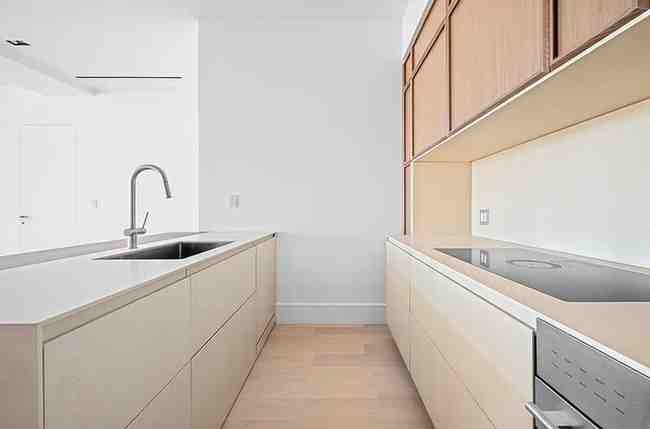 28 HERBERT Street 4C