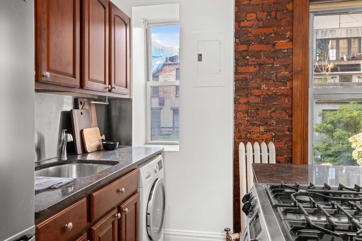 25 CHARLES Street 3D