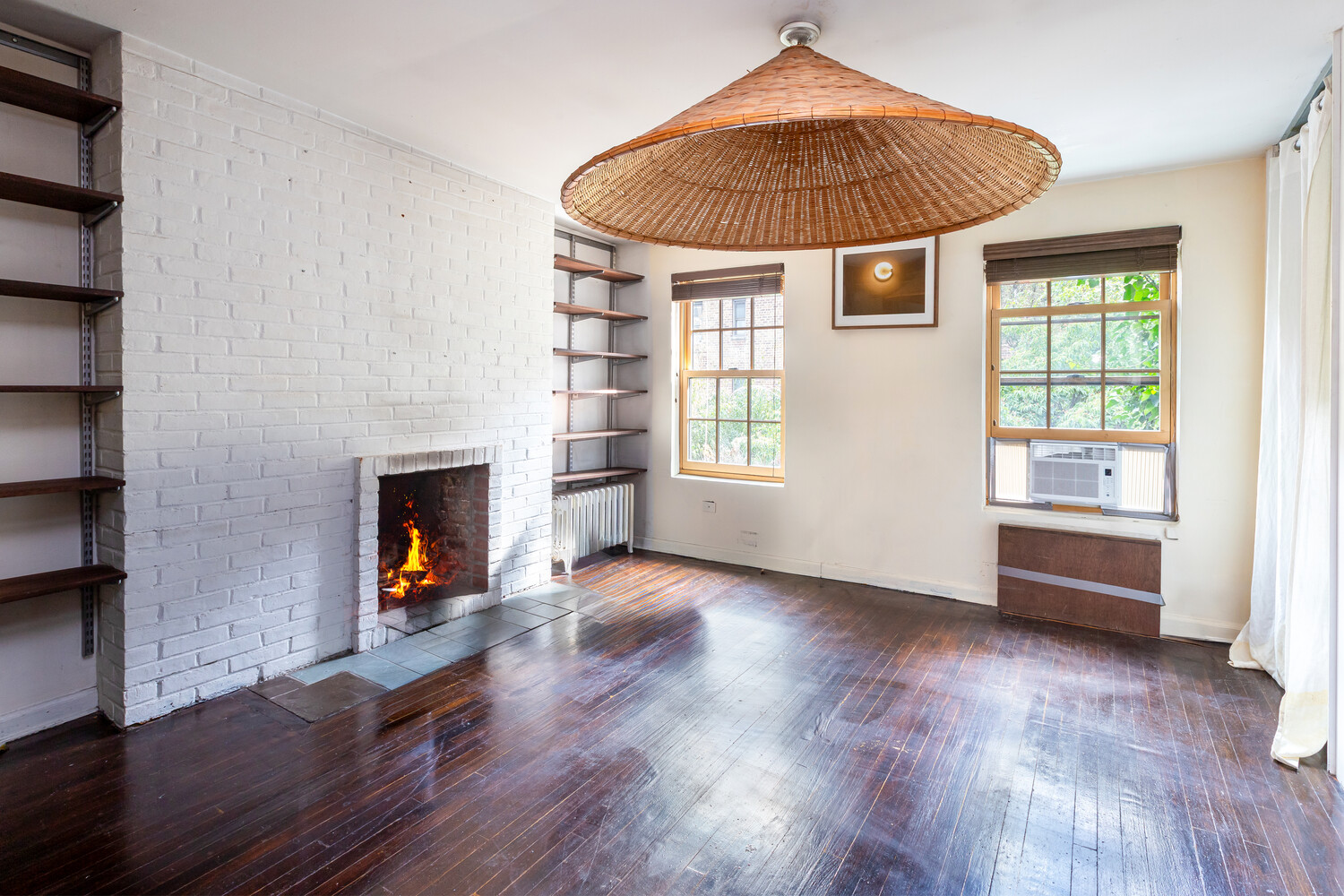 312 W 19TH Street 2
