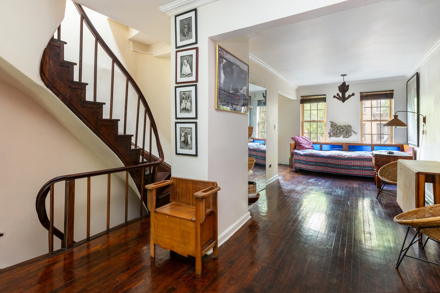 312 W 19TH Street 2
