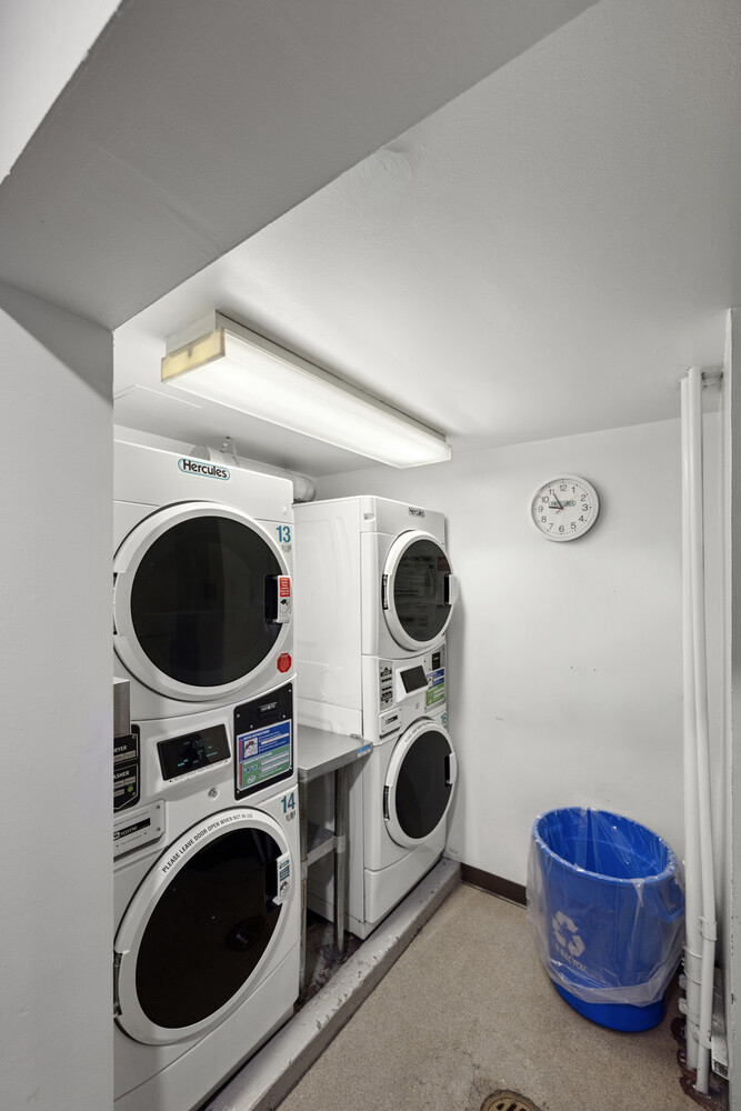 85 8TH Avenue 4T