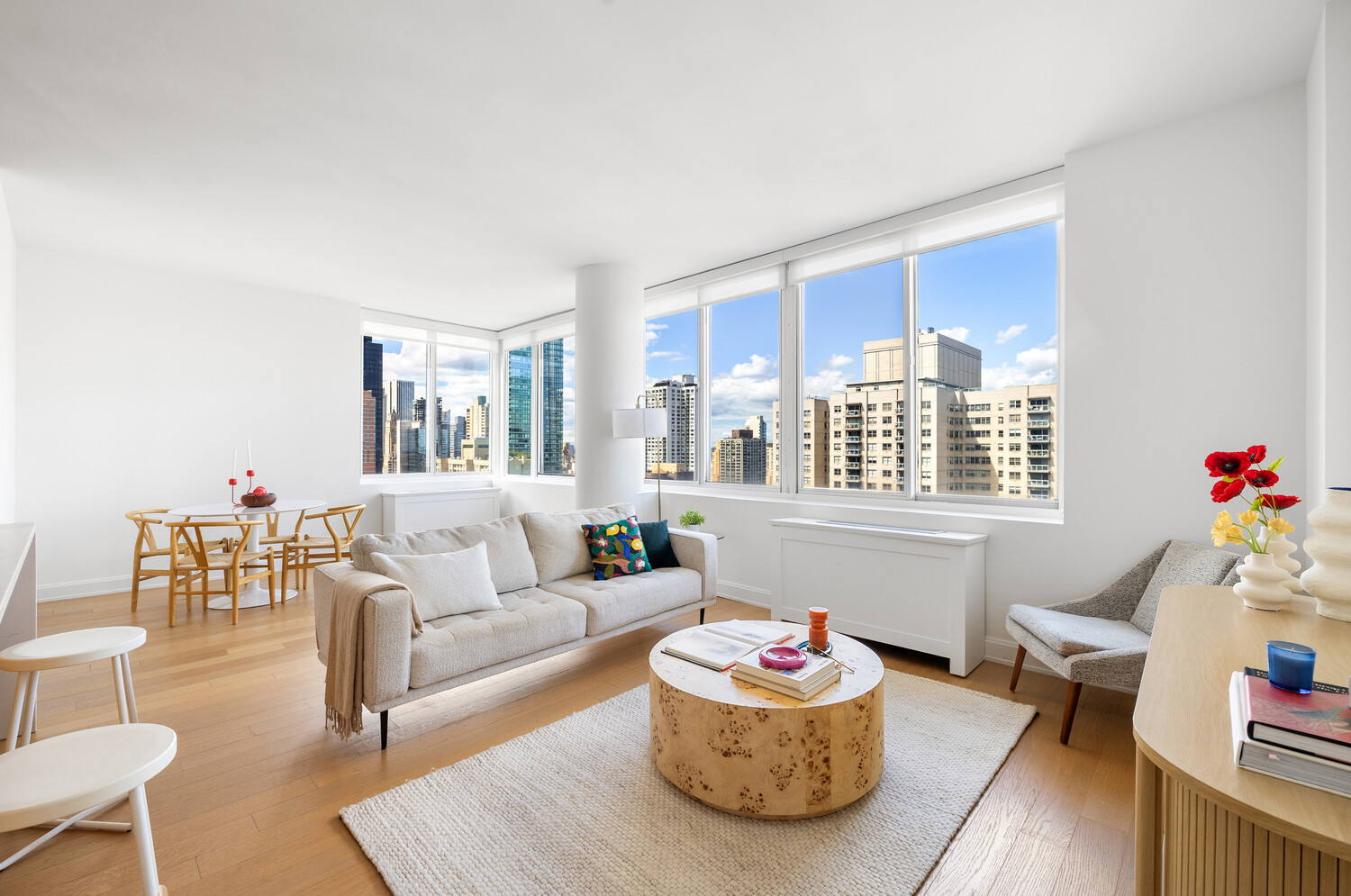 420 E 54TH Street PH6