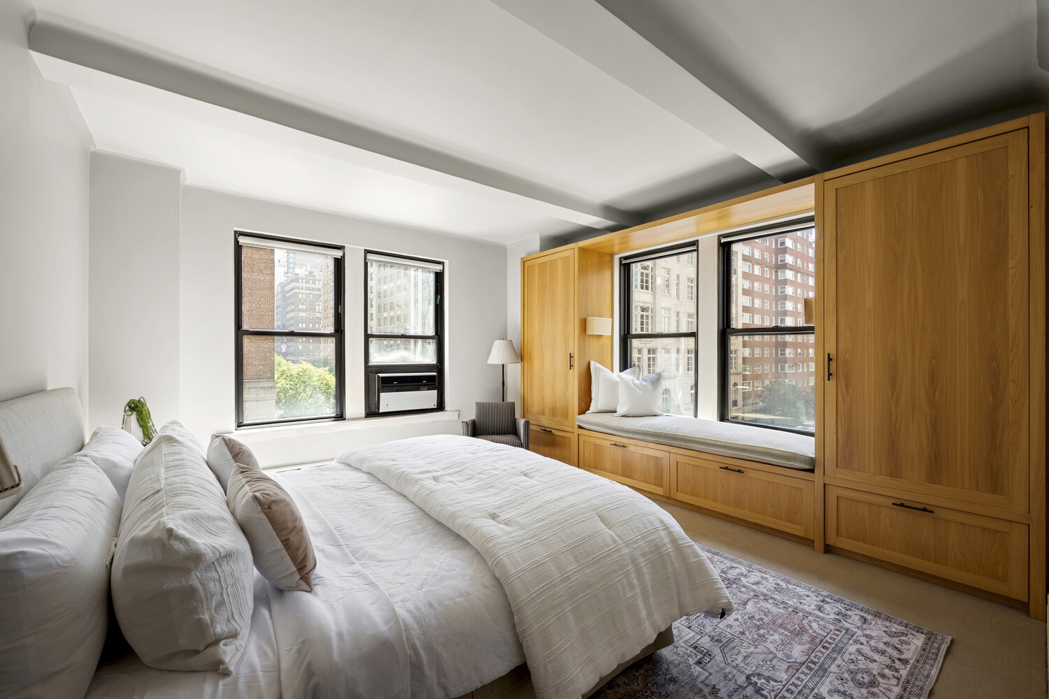 25 E 86TH Street 4B