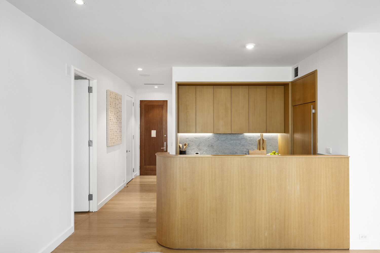 445 LAFAYETTE Street 12C