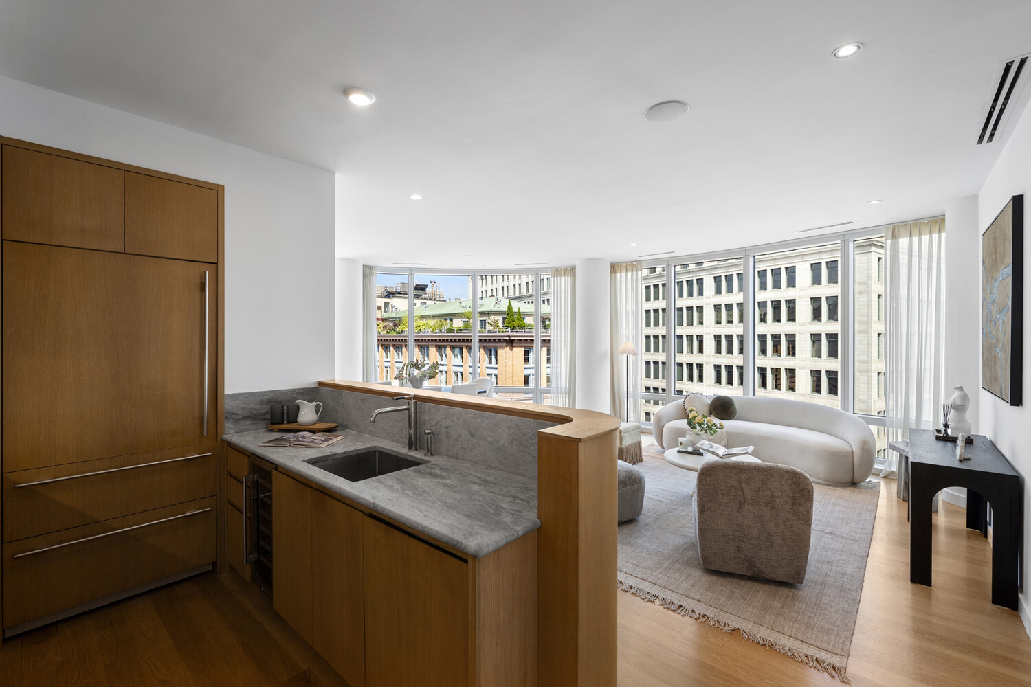 445 LAFAYETTE Street 12C