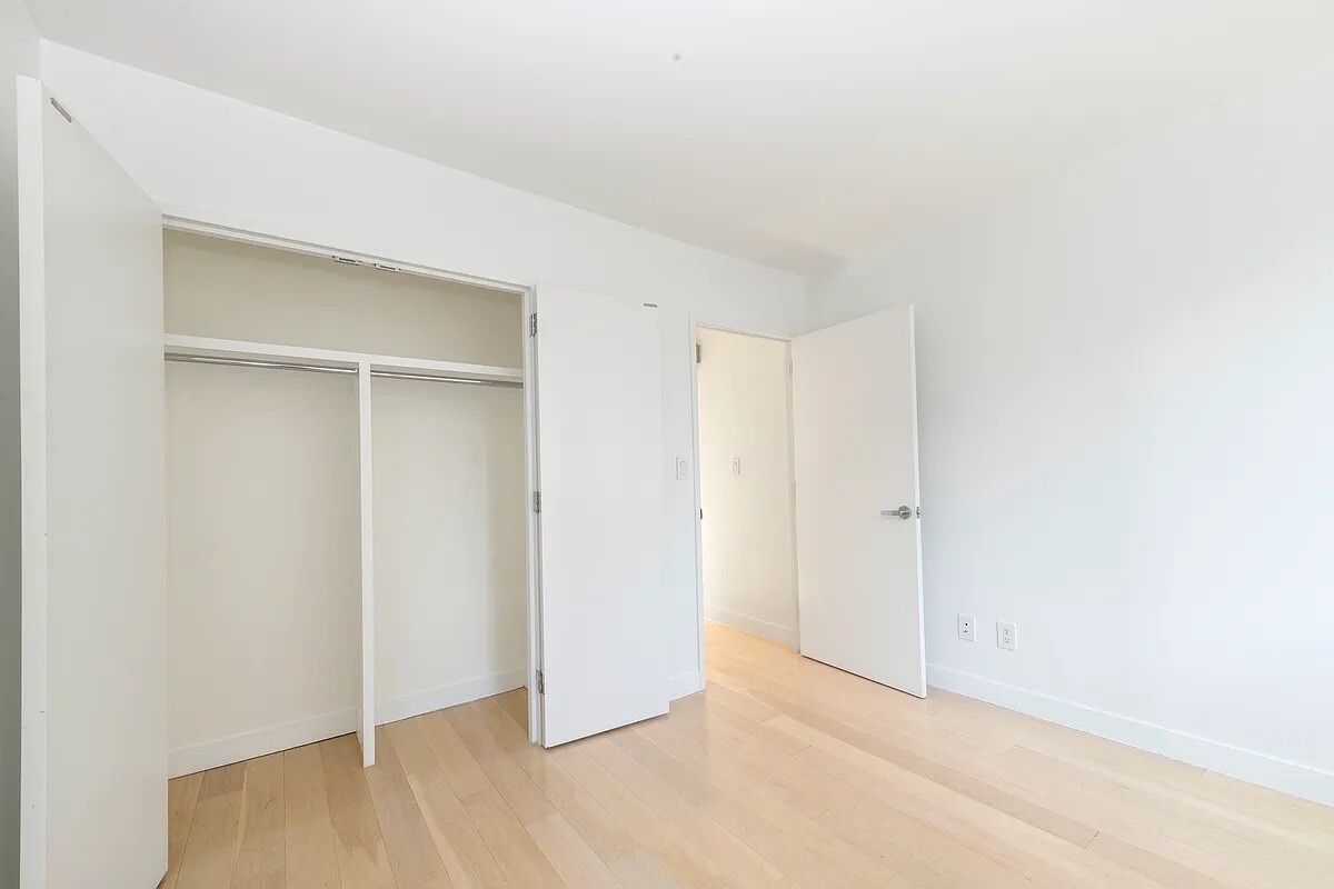 301 W 53RD Street 24K