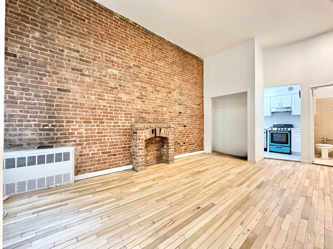 46 West 87TH Street