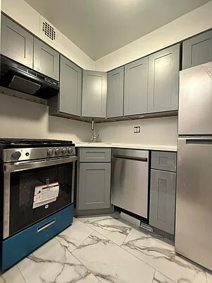 46 West 87TH Street