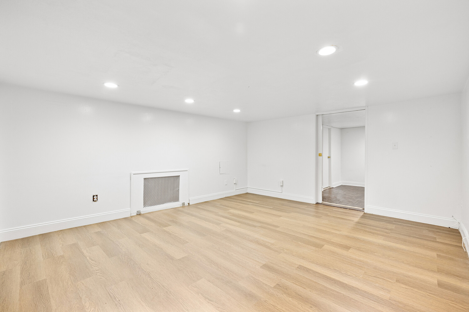 46 West 87TH Street