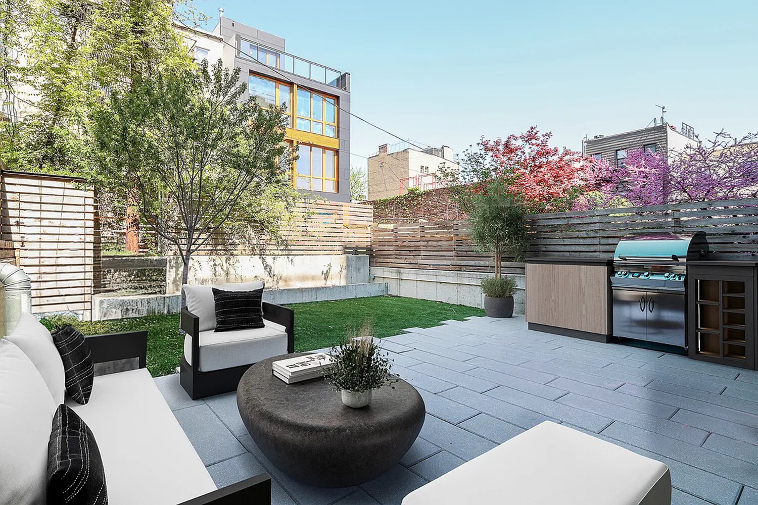 207 N 5TH Street GARDEN