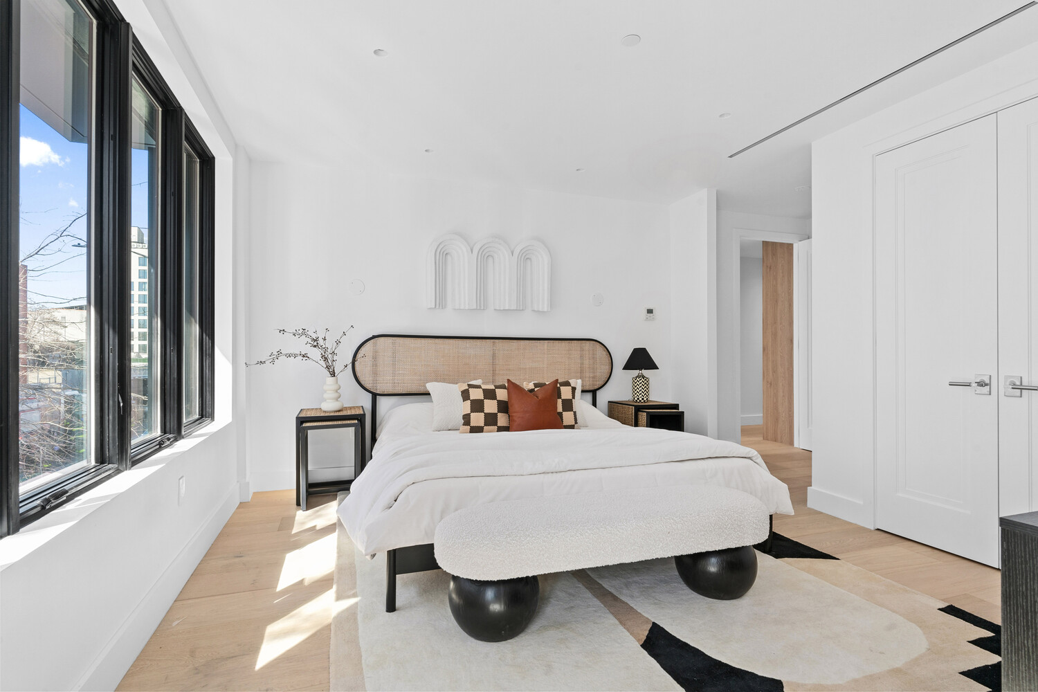 1025 PACIFIC Street 2