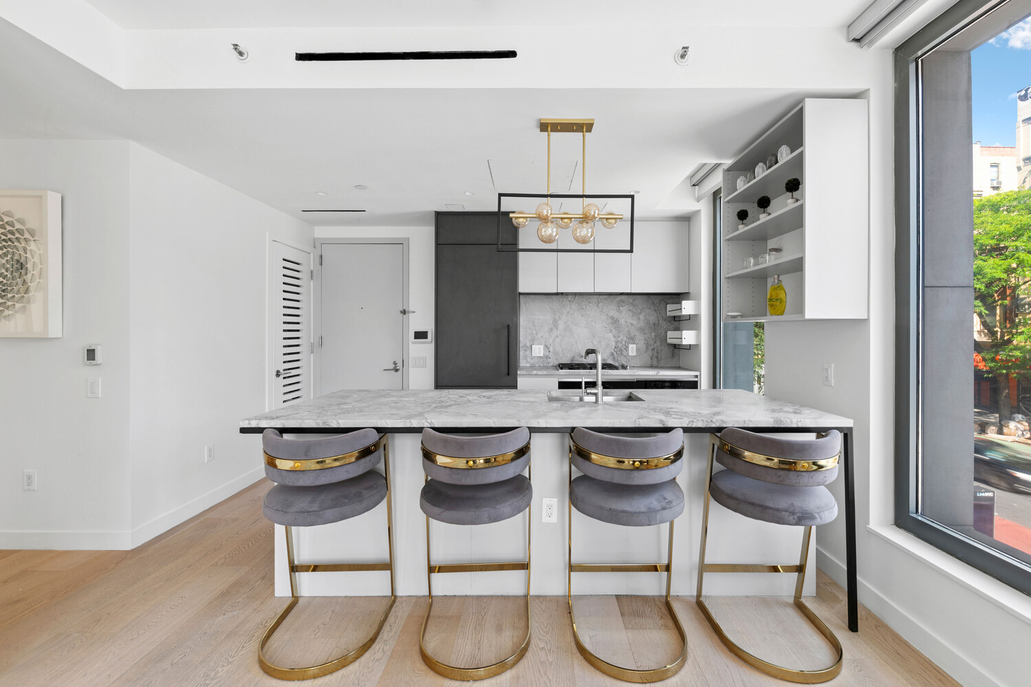 45 E 7TH Street 2D