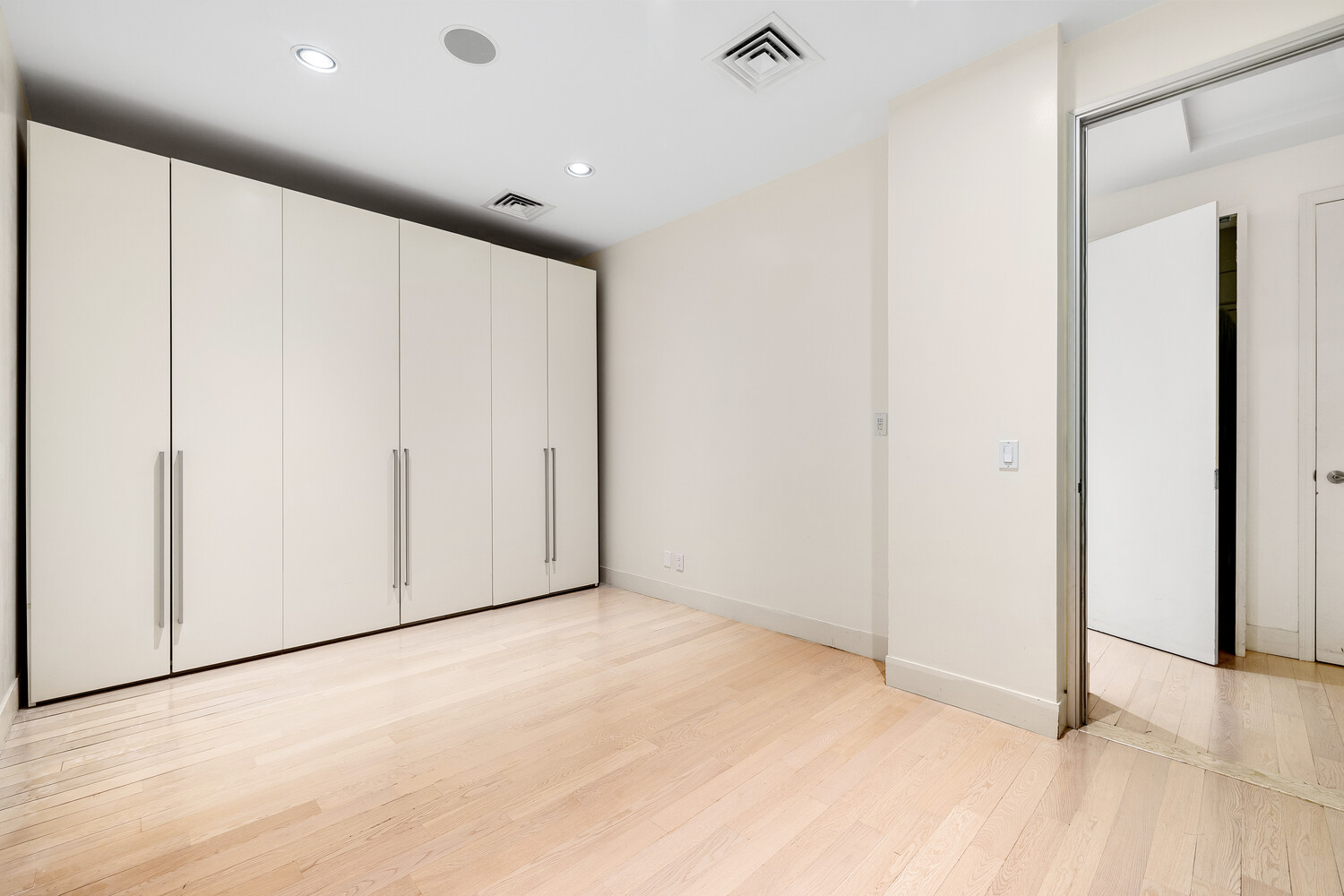 111 FULTON Street 808